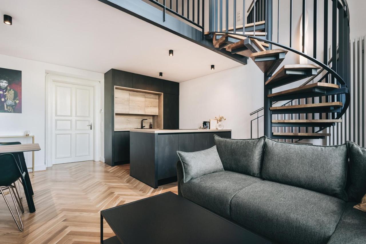 Neu! Palais Residenz Direkt Im Zentrum Inklusive Netflix *