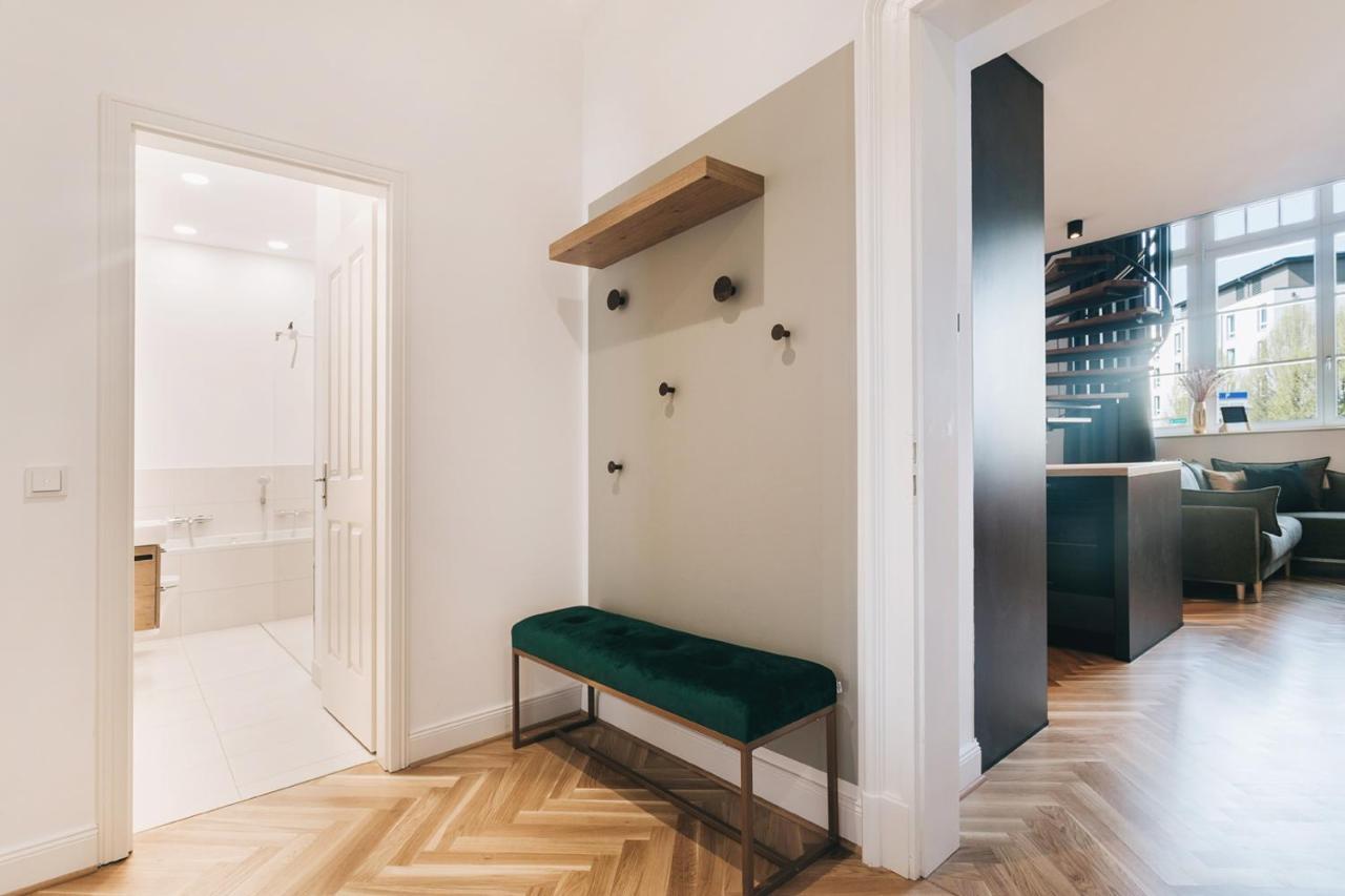 Neu! Palais Residenz Direkt Im Zentrum Inklusive Netflix Apartment Dresden