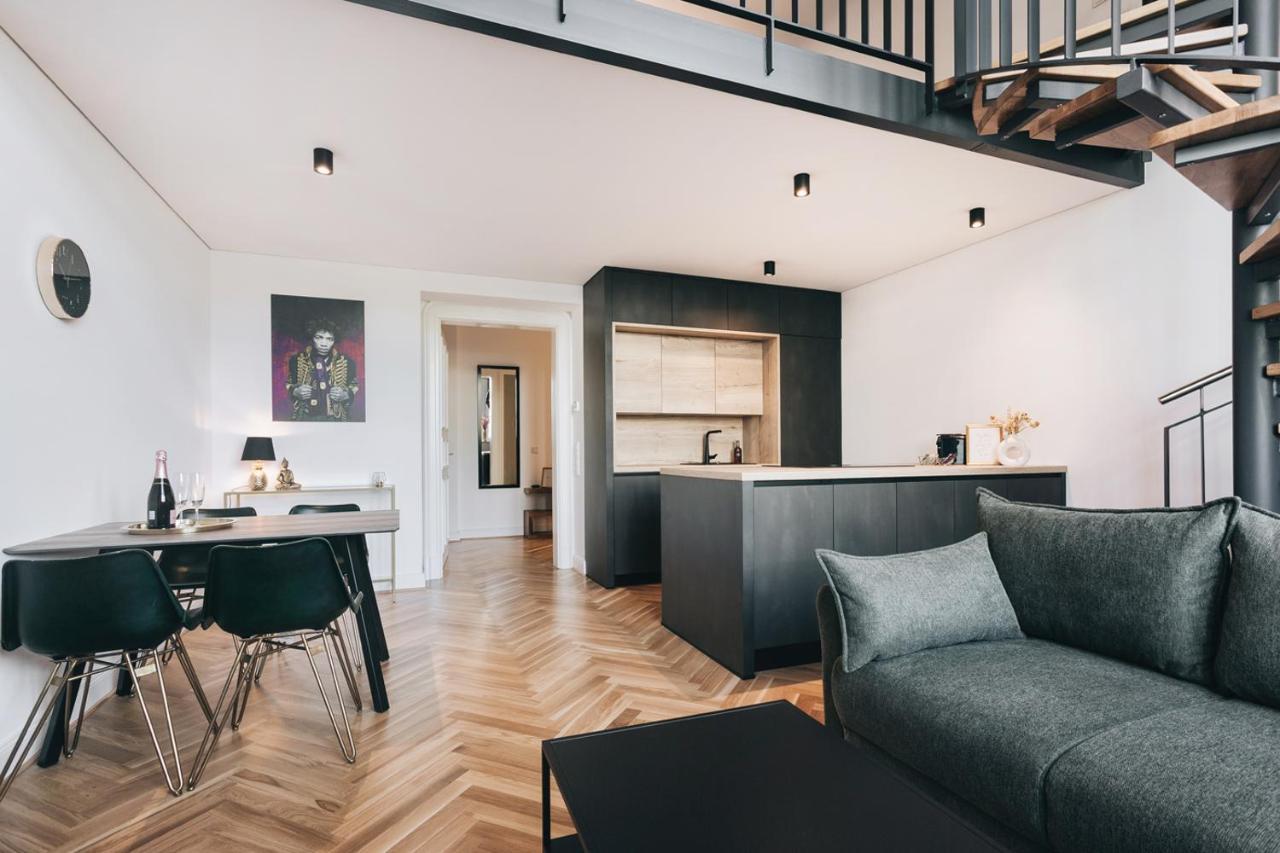 Neu! Palais Residenz Direkt Im Zentrum Inklusive Netflix *